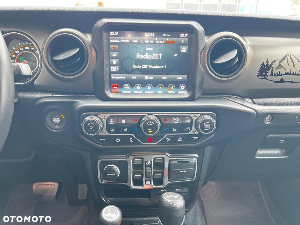 Jeep Wrangler - 15