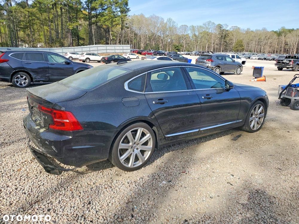 Volvo S90 T6 AWD Geartronic Momentum Pro - 3