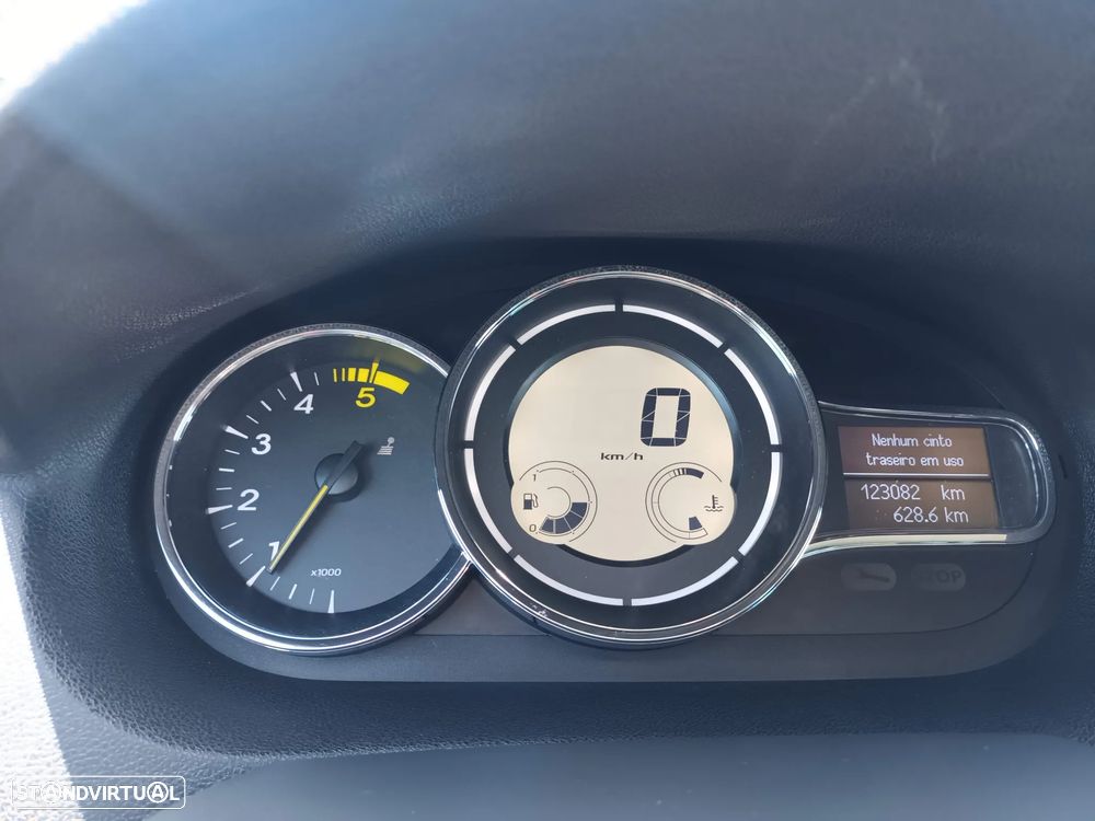 Renault Mégane Sport Tourer 1.5 dCi Limited - 13