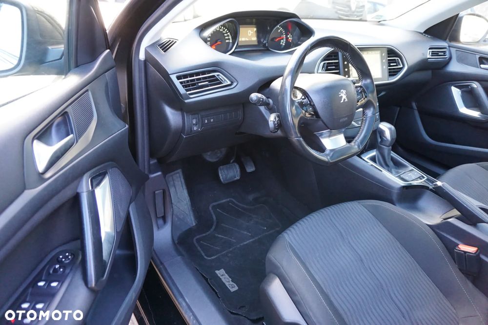 Peugeot 308 BlueHDi 120 EAT6 Stop & Start Allure - 7