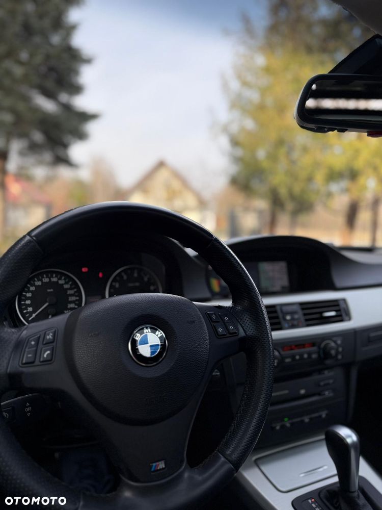 BMW Seria 3 330xi - 6