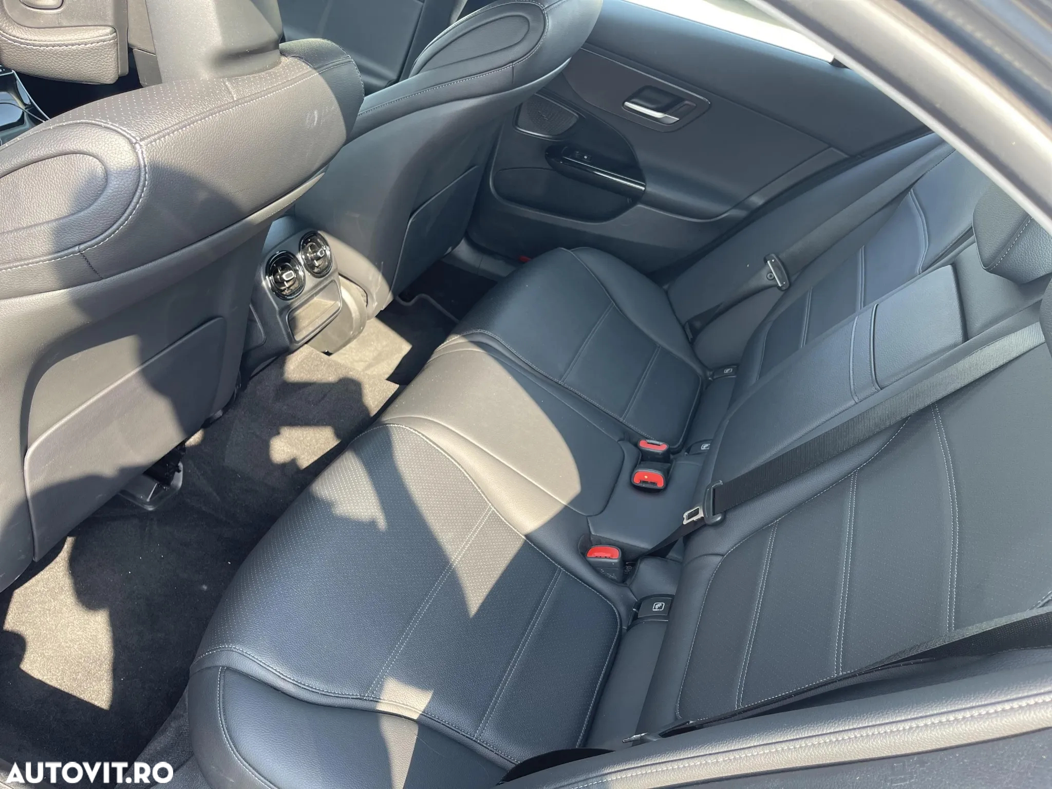 Mercedes-Benz C - 22