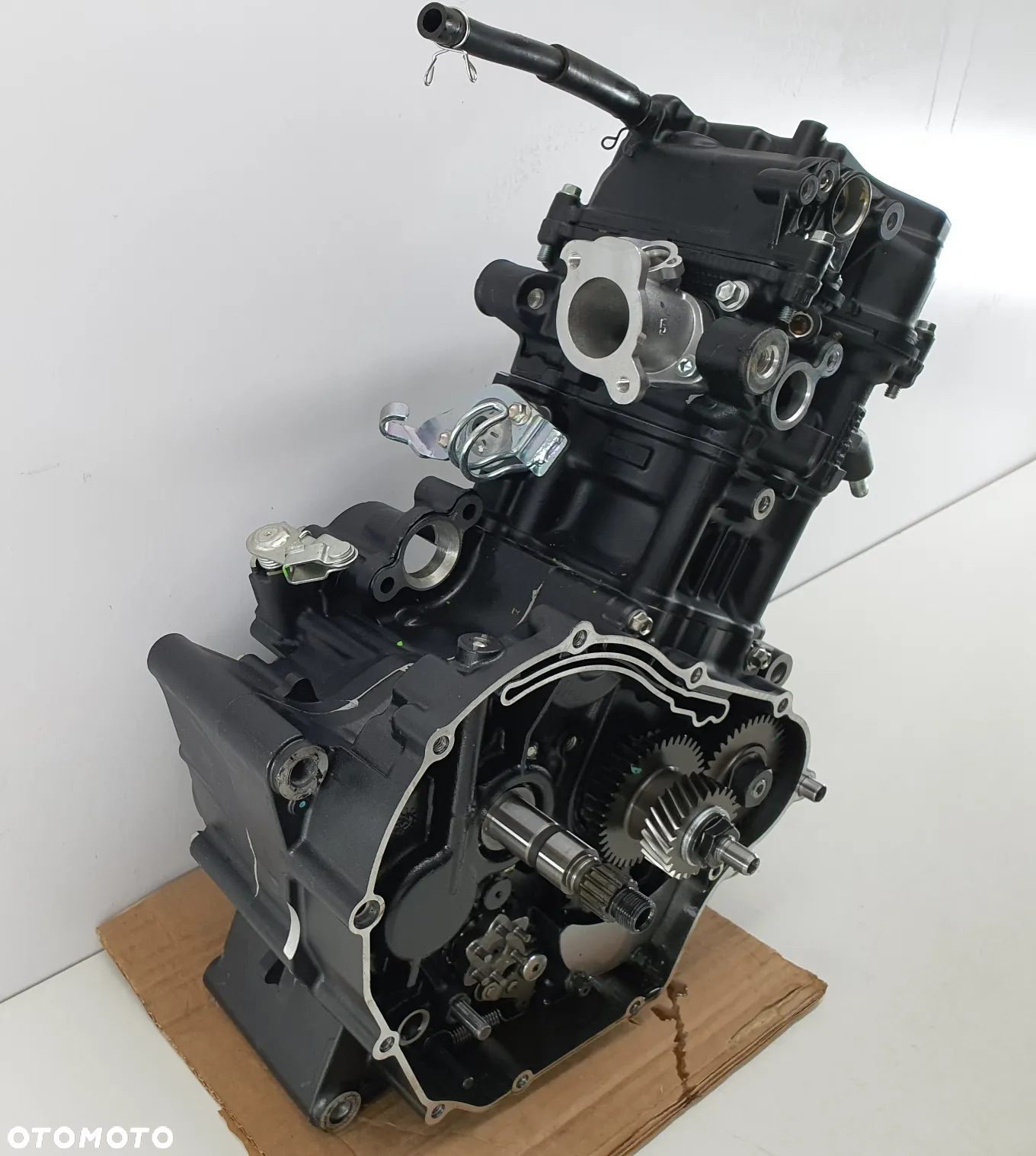 SILNIK  YAMAHA XSR 125 YZF MT - 5