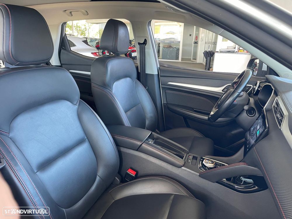 MG ZS EV 72.6 kWh Luxury - 49