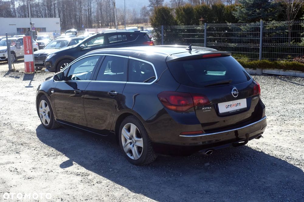 Opel Astra 2.0 BiTurbo CDTI DPF ecoFLEX SportsTourer St - 7