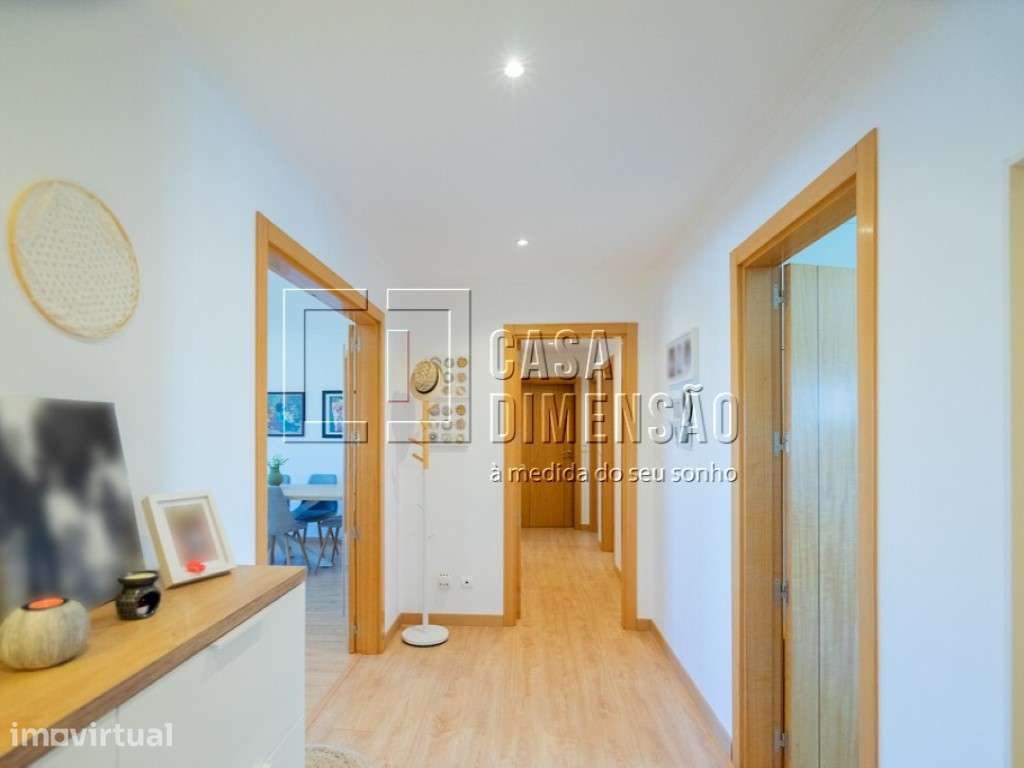 Apartamento de tipologia T3 com Garagem na Serra de Carnaxide, como... - Grande imagem: 2/54