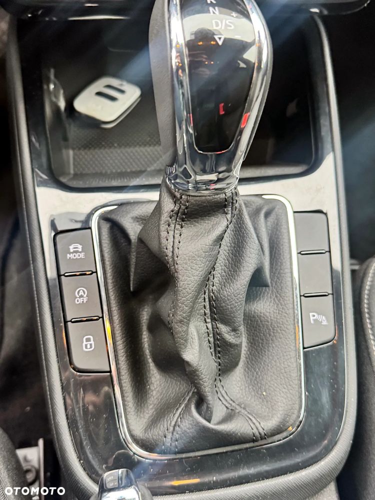 Skoda Fabia 1.0 TSI DSG Selection - 20