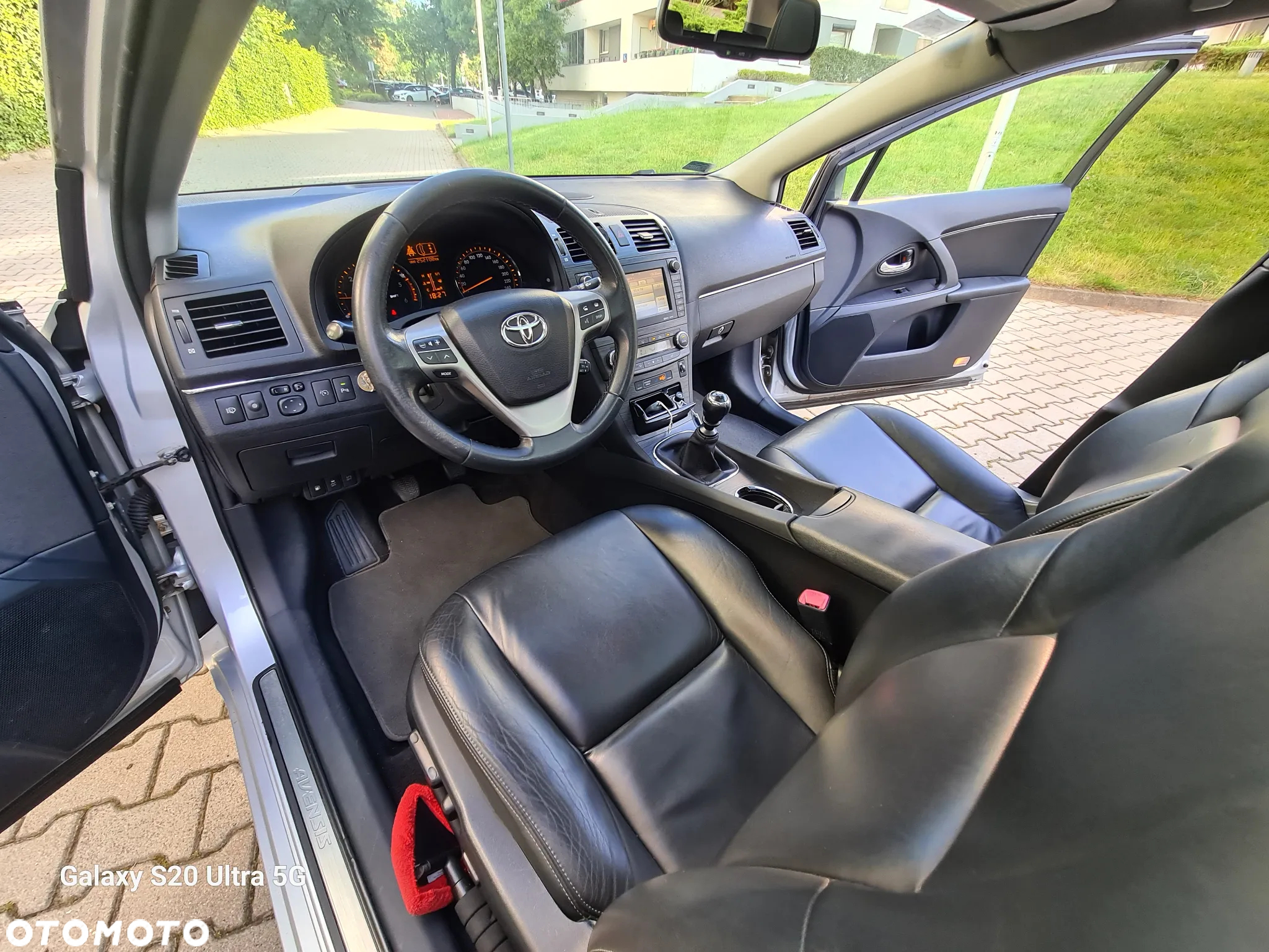 Toyota Avensis 2.2 D-CAT Prestige - 15