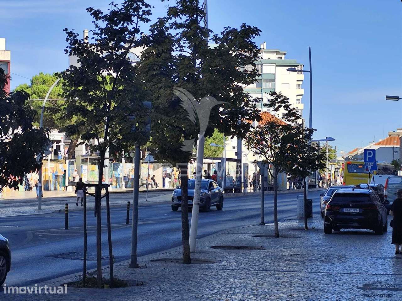 Totalmente remodelado T3 no Centro de Laranjeiro - Grande imagem: 5/31