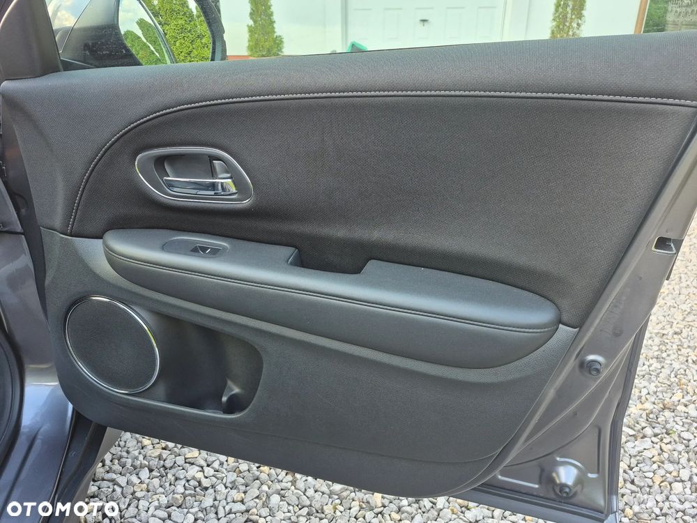 Honda HR-V 1.5 i-VTEC CVT Executive - 11