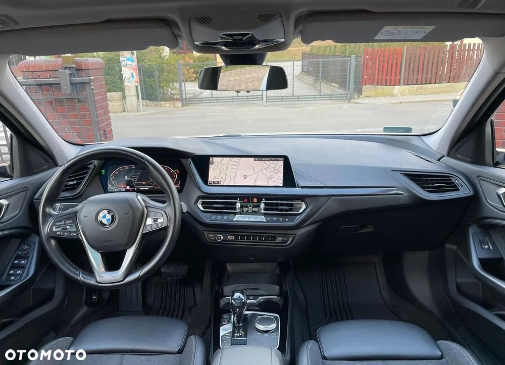 BMW Seria 1 - 10