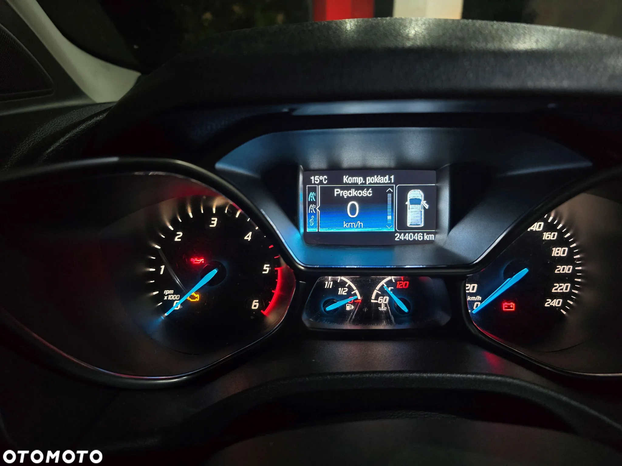 Ford Transit Connect - 9