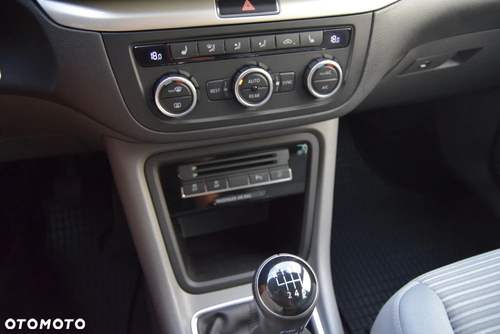 Seat Alhambra 2.0 TDI Ecomotive Reference - 21