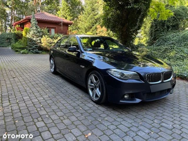 BMW Seria 5 535d xDrive - 14