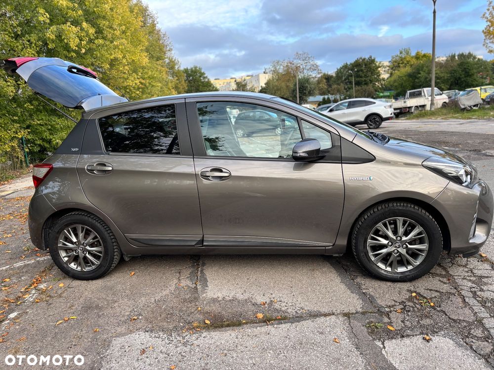 Toyota Yaris - 7