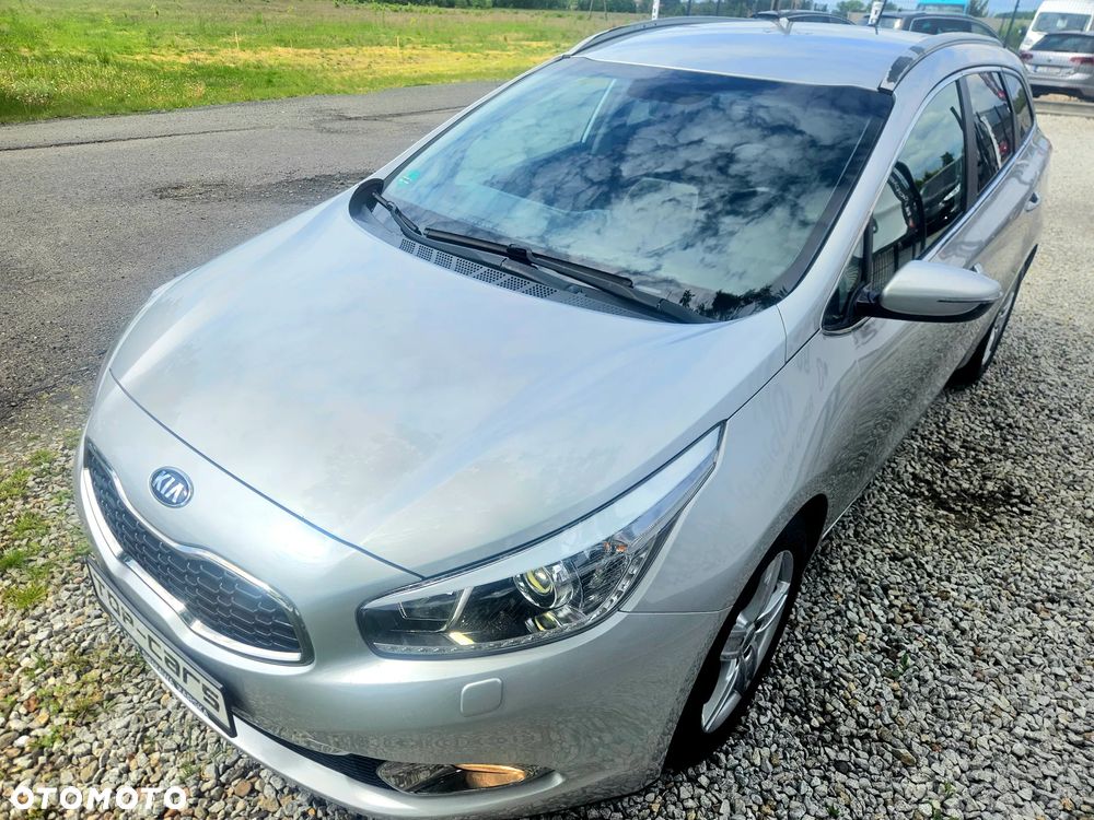 Kia Ceed 1.6 CRDi 128 Spirit - 14