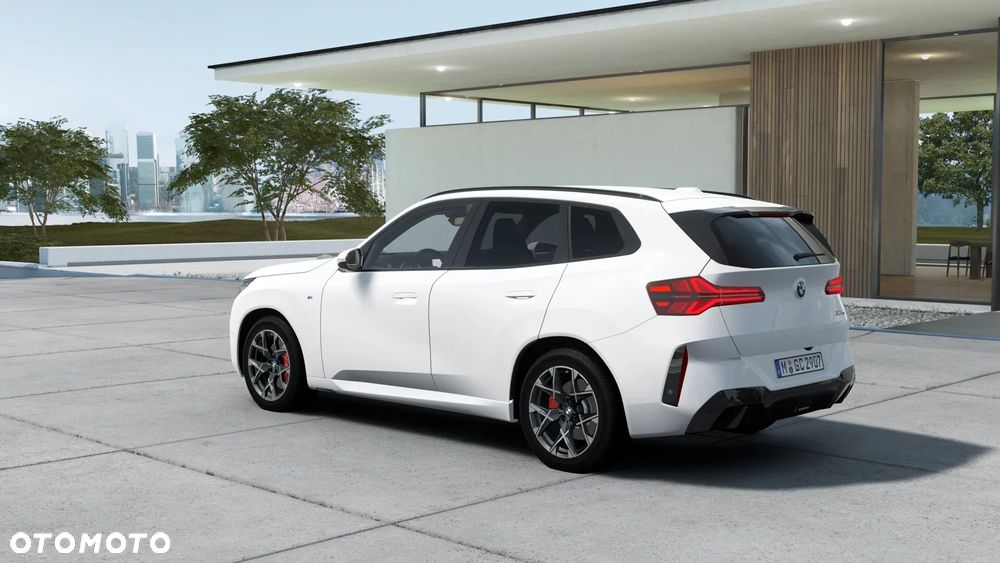 BMW X3 xDrive20 mHEV - 2
