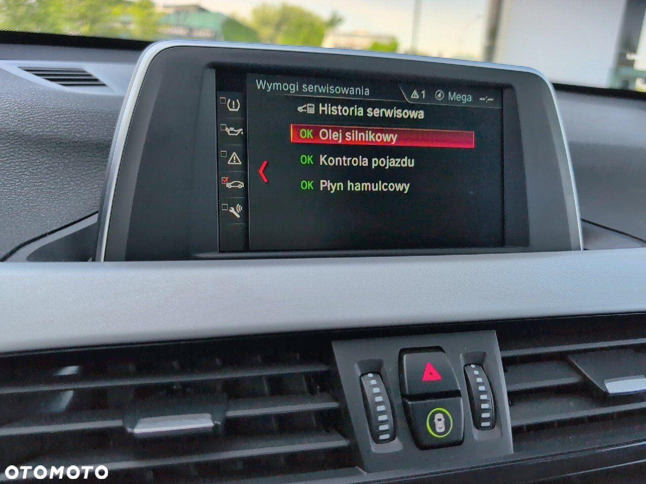 BMW X1 xDrive20i Advantage - 23