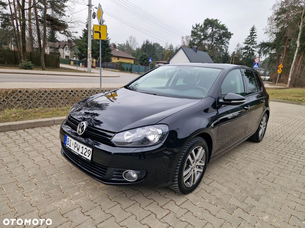 Volkswagen Golf - 2