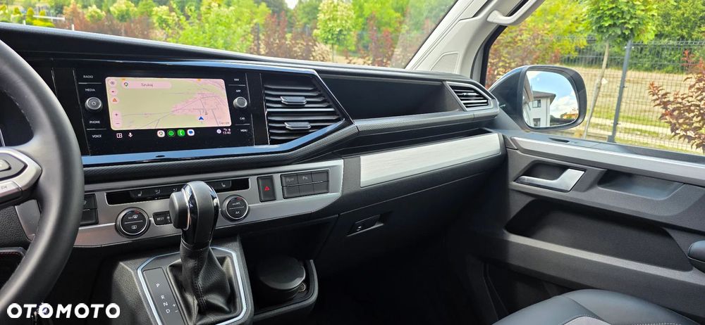 Volkswagen California - 33