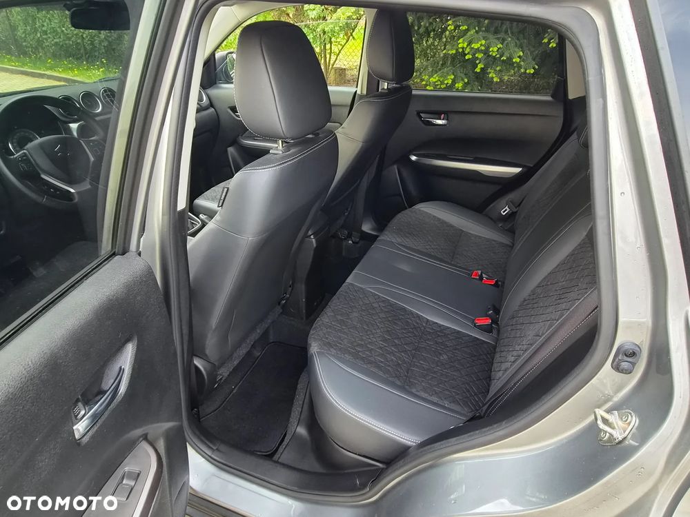 Suzuki Vitara 1.4 Boosterjet Hybrid Comfort+ "SHINKAI" - 13