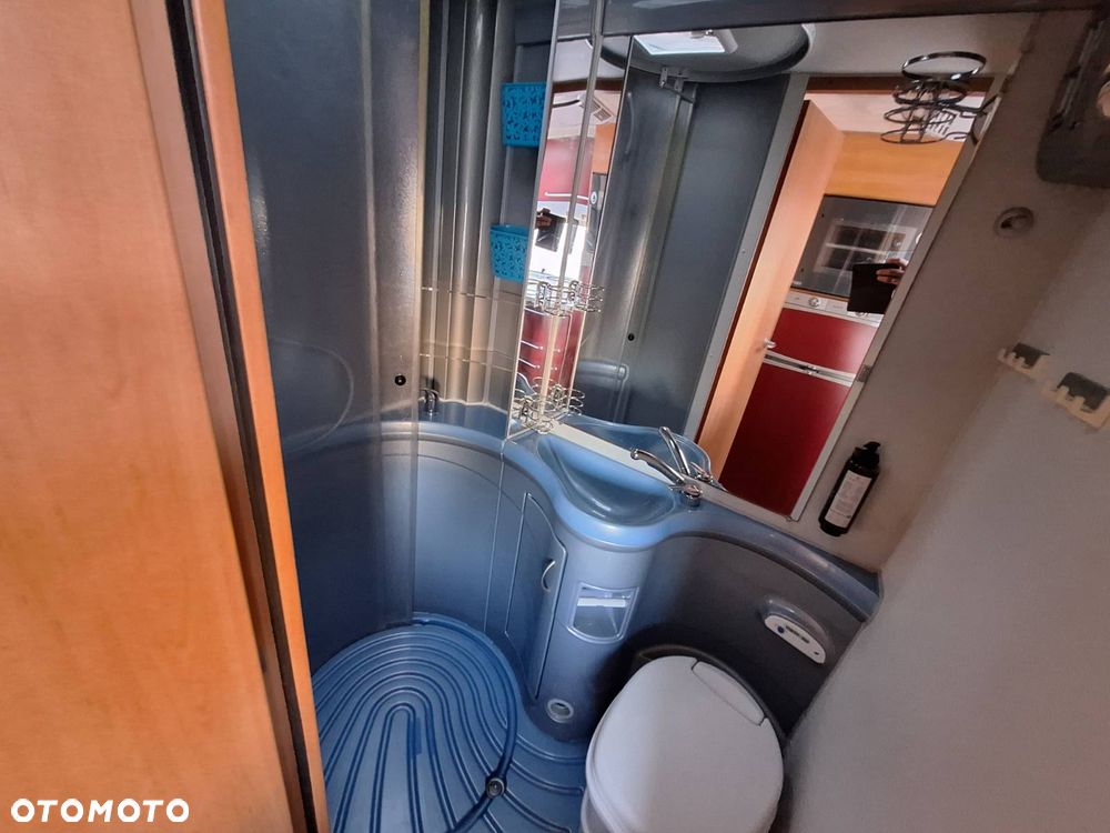 Eura Mobil Terrestra TA 690 HB całoroczny - 22