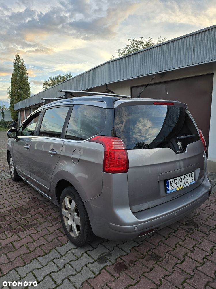 Peugeot 5008 - 4