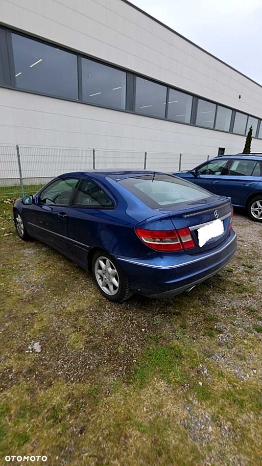 Mercedes-Benz Klasa C 180 Kompressor Sport Edition + - 4