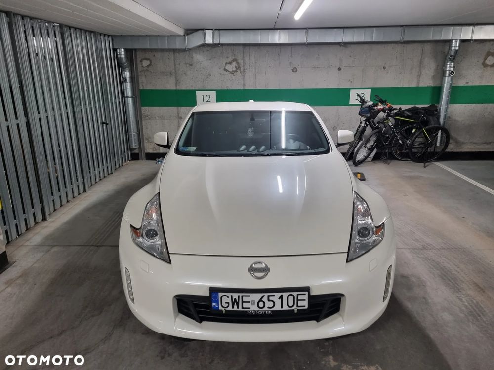 Nissan 370 Z 3.7 V6 Premium - 4