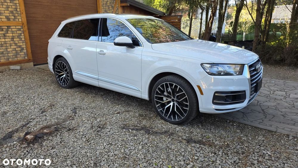 Audi Q7 - 8