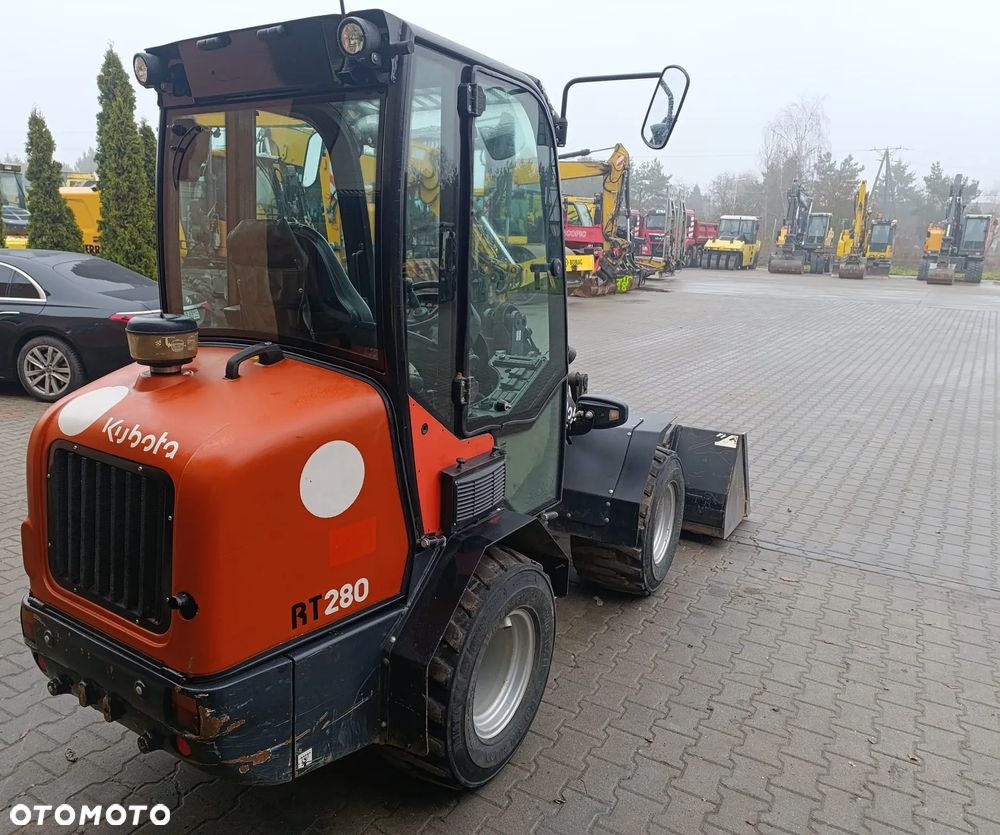 Kubota RT280 - 4