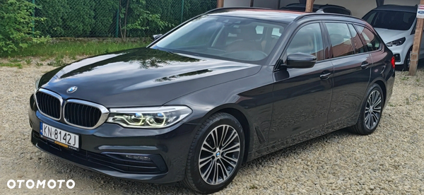 BMW Seria 5 520d Sport Line sport