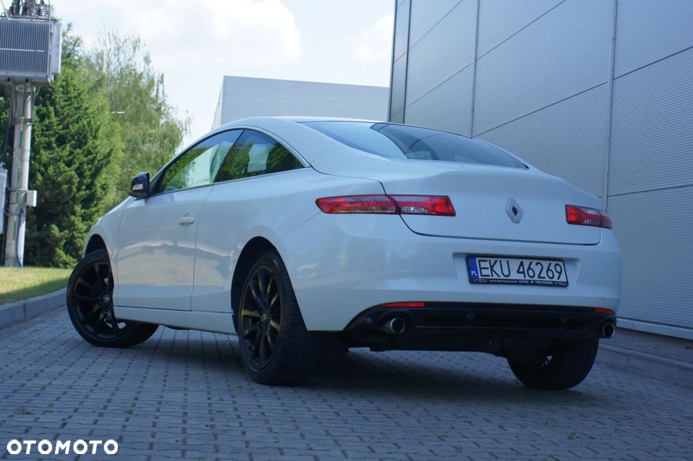 Renault Laguna dCi 110 FAP Bose Edition - 4