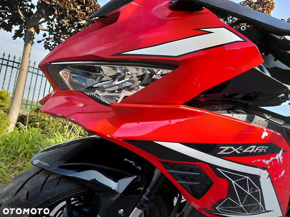 Kawasaki Ninja - 17