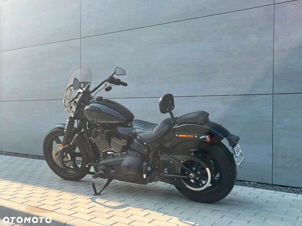 Harley-Davidson Softail Street Bob - 6