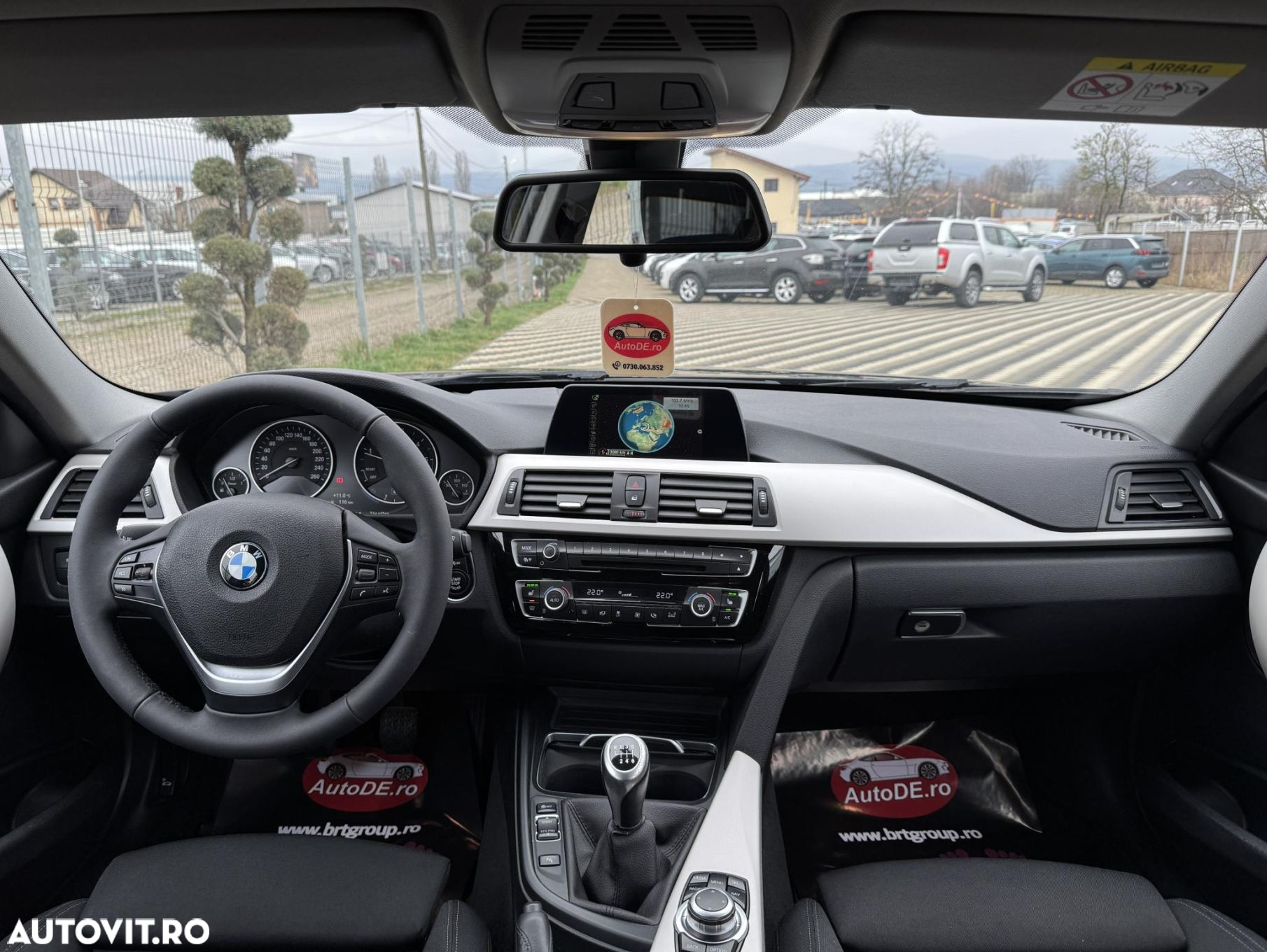 BMW Seria 3 318d Touring xDrive Advantage - 8