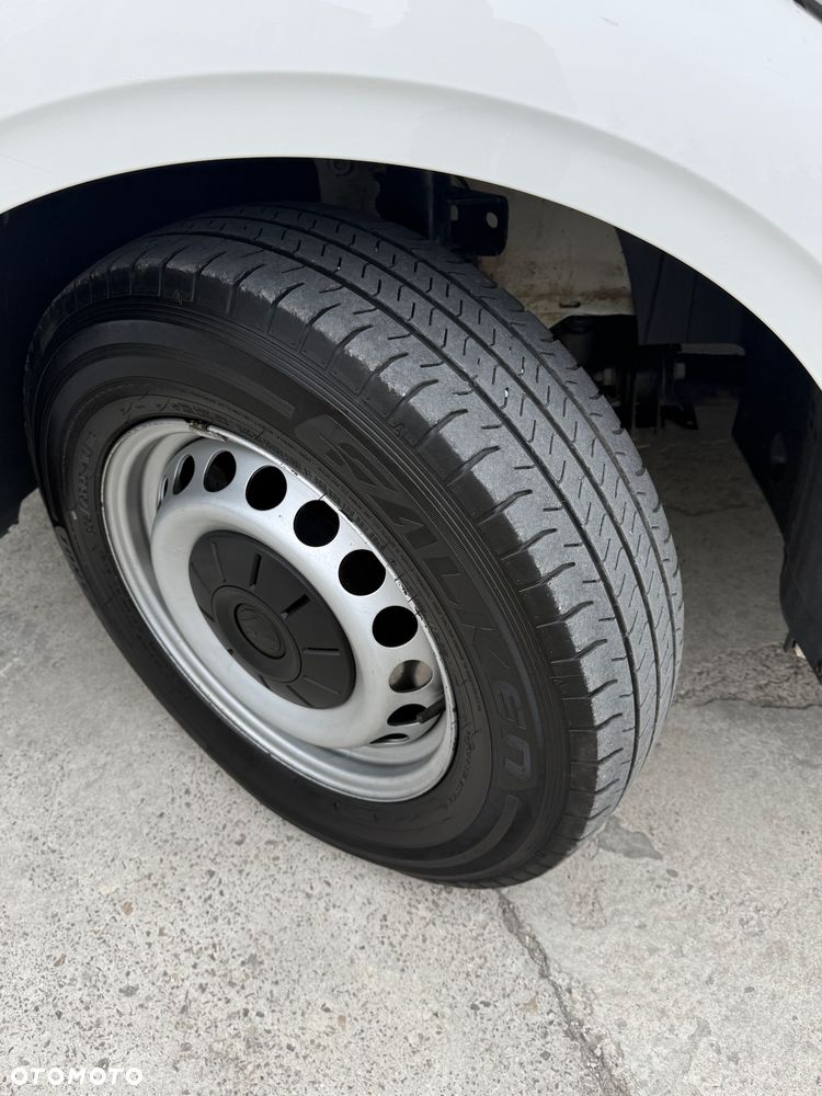 Volkswagen CRAFTER - 27