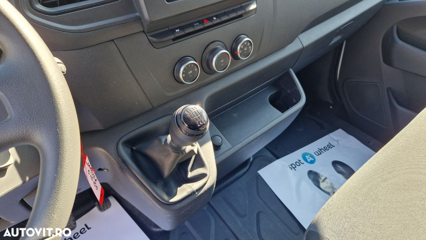 Renault Master - 16