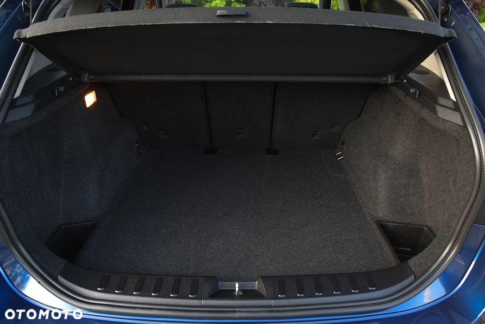 BMW X1 sDrive18i - 40