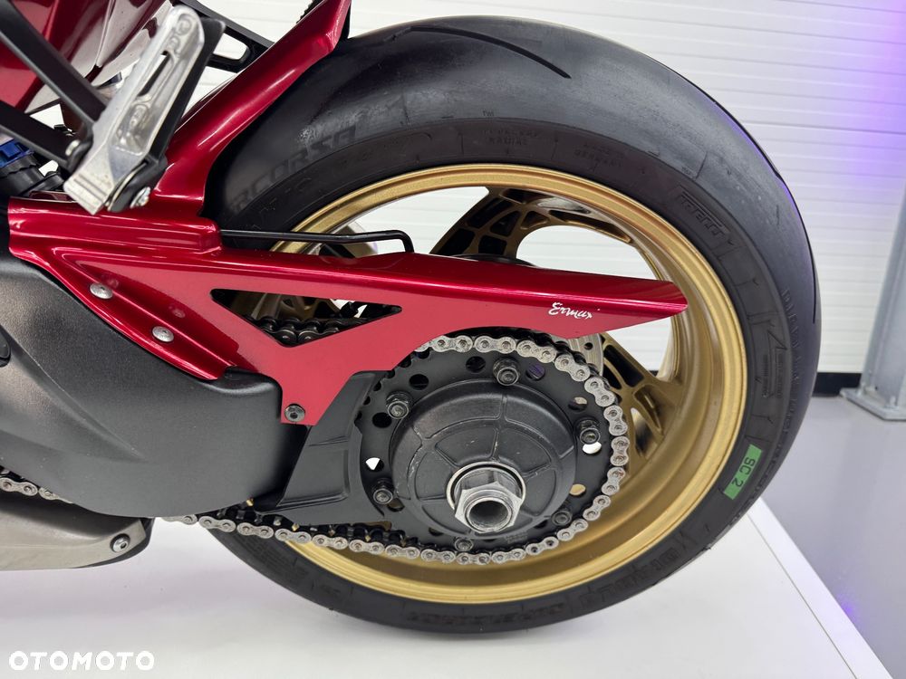Honda CB - 8