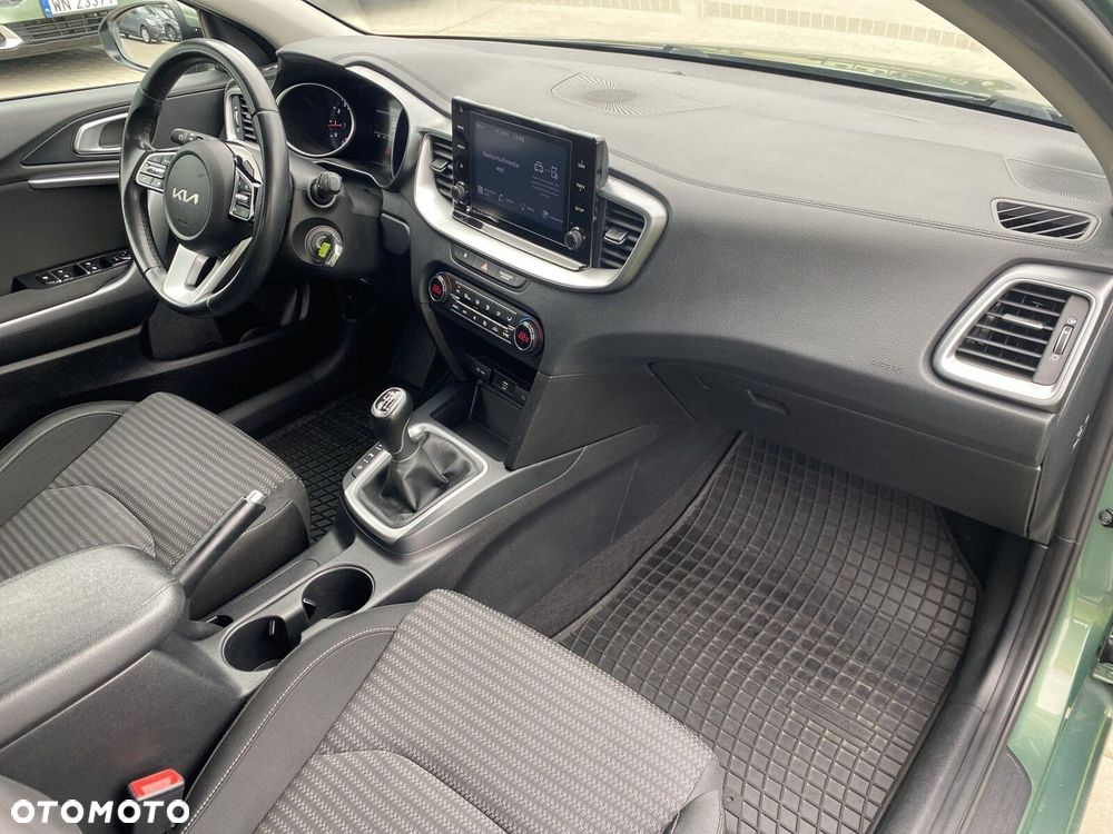 Kia Ceed - 18