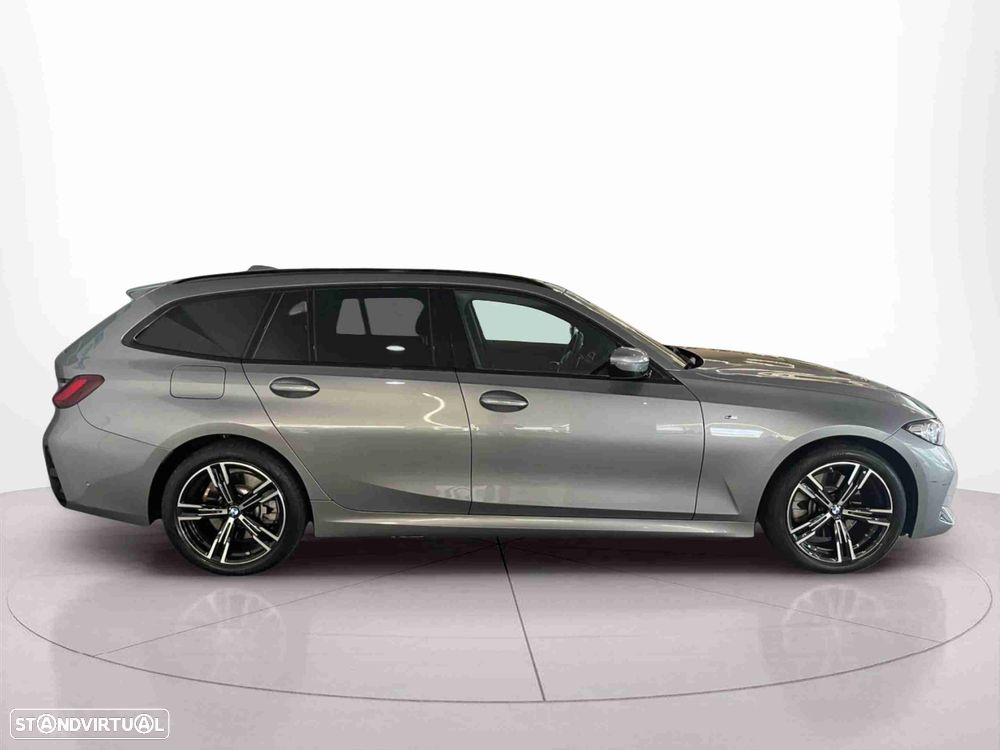 BMW 330 e Edição Desportiva M Auto - 2