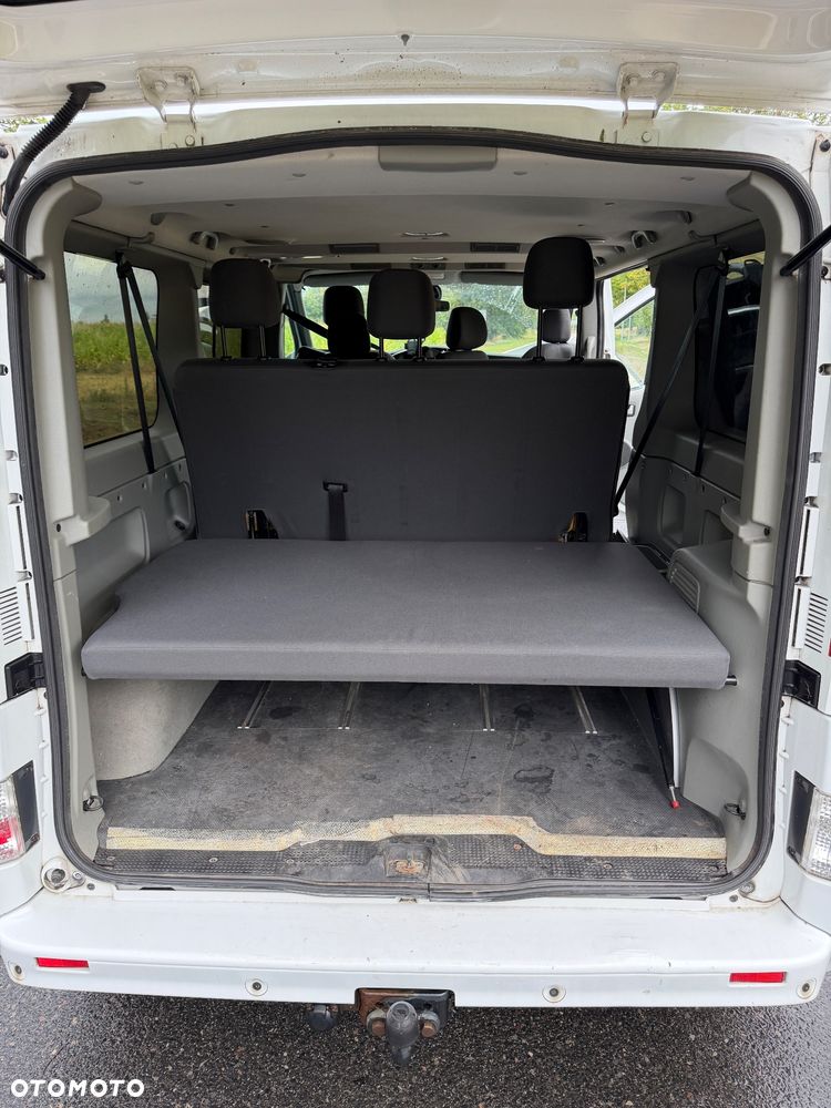 Opel Vivaro - 28