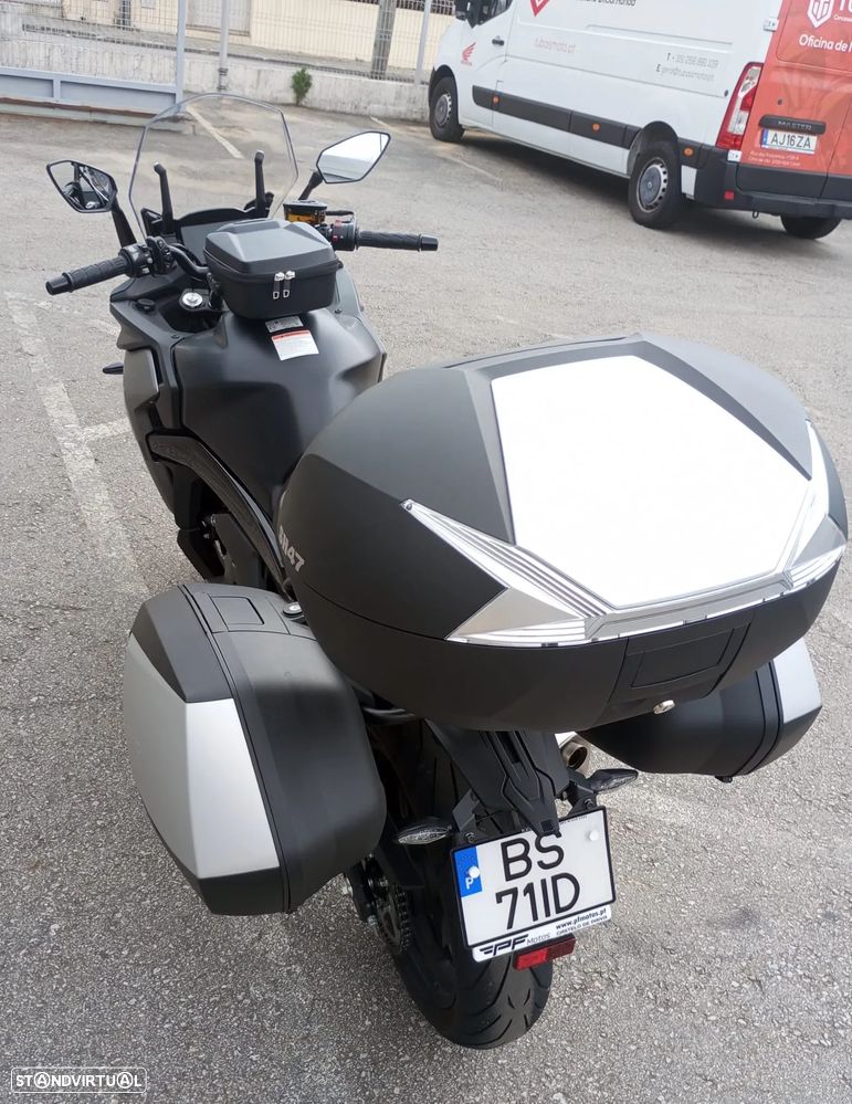 CF Moto 650GT GT - 12