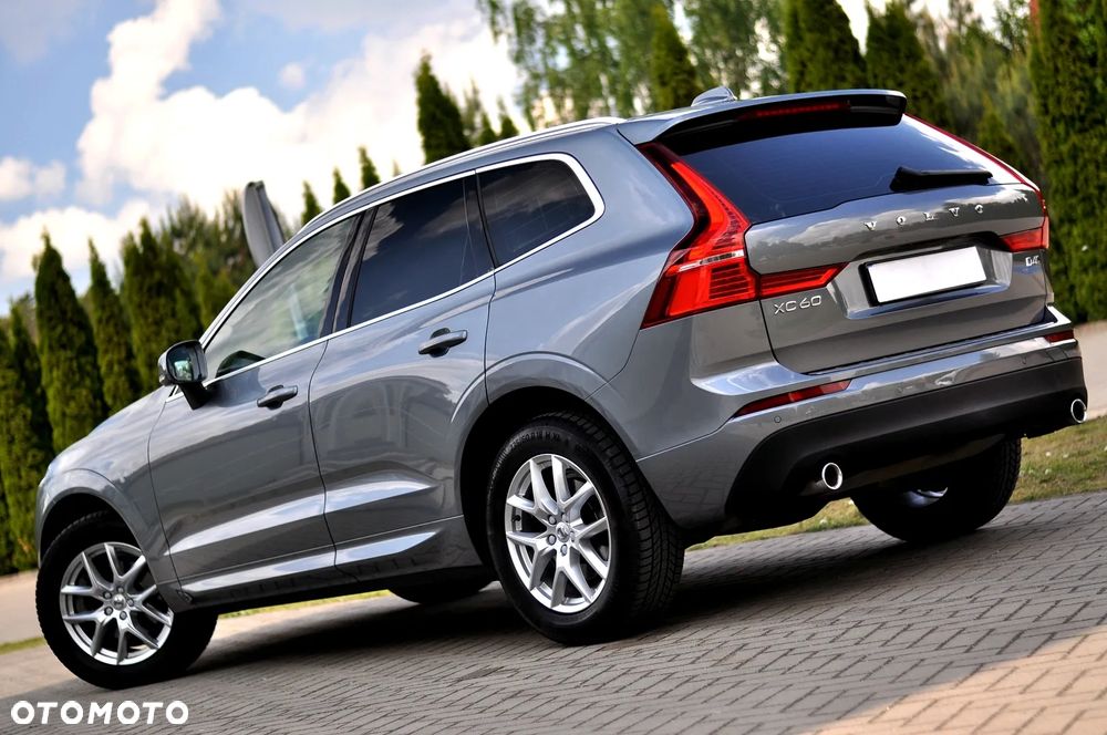Volvo XC 60 D4 AWD Momentum - 8