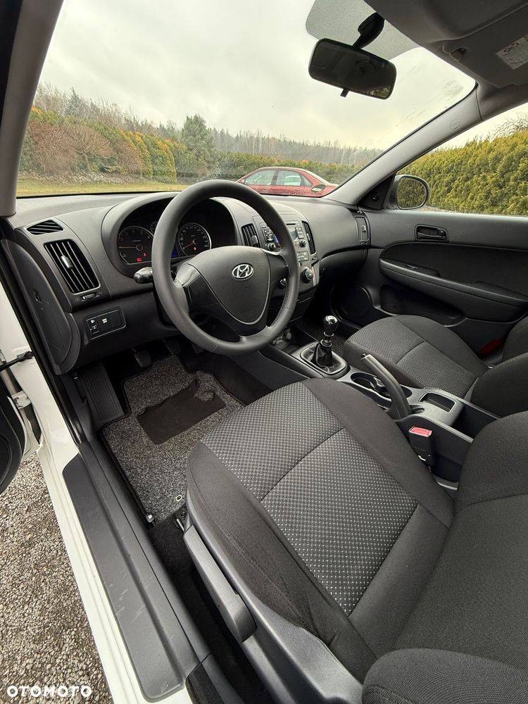 Hyundai i30 1.4 Edition Plus - 13