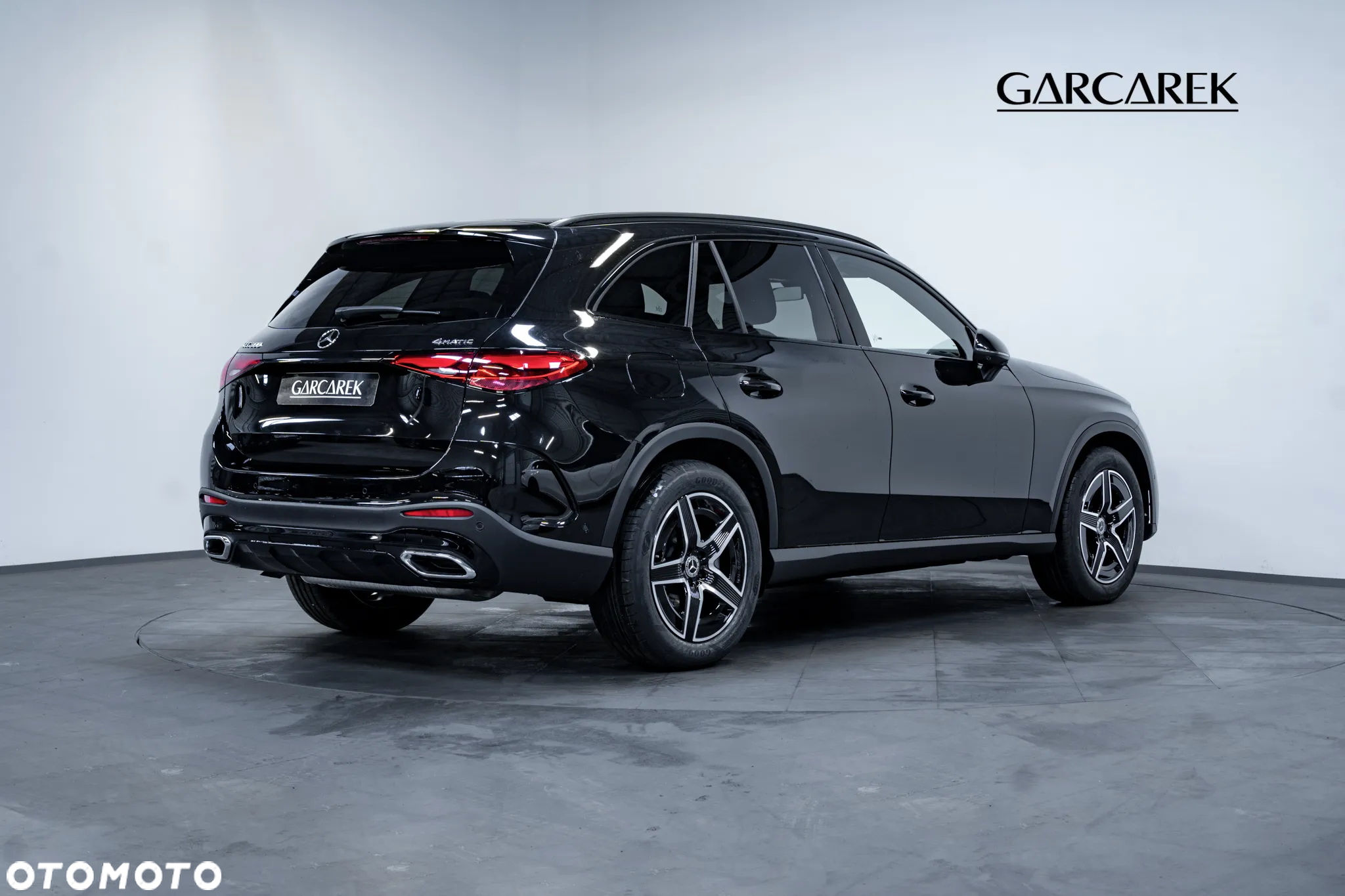 Mercedes-Benz GLC 300 4-Matic - 8