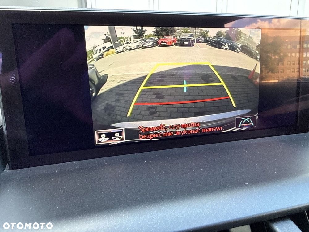 Lexus NX 300h Comfort AWD - 18