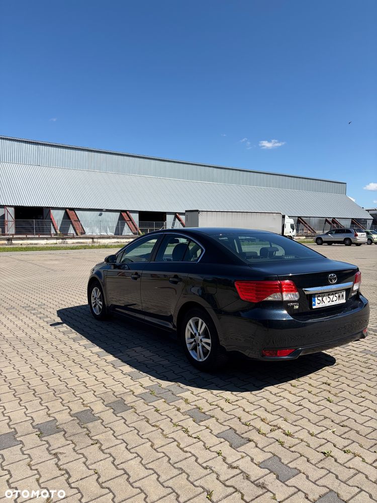 Toyota Avensis 1.8 Sol - 7