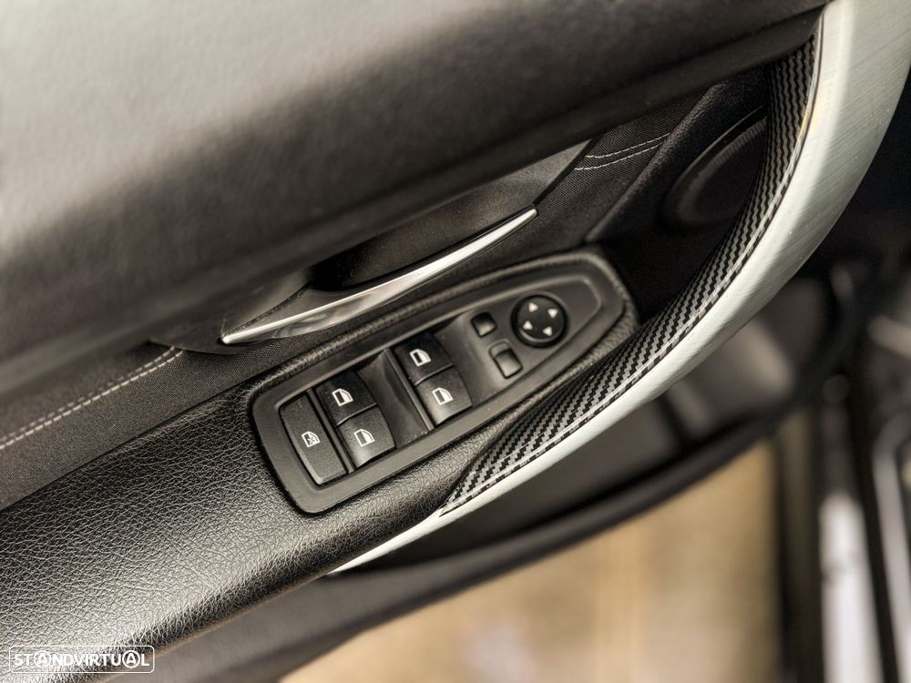 BMW 318 d Touring Aut. Sport Line - 26